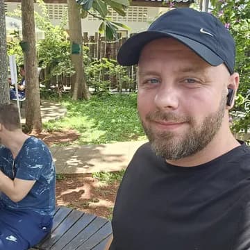 Marvin — Founder & Developer